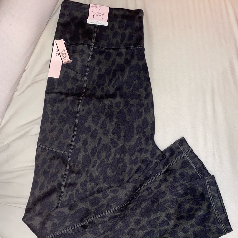 Victoria secret 7/8 workout leggings